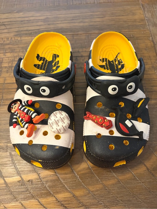 CROCS Shoes - McDonald’s Hamburglar Crocs